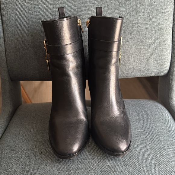 Coach Olivia Bootie - Size 9 - Picture 4 of 11